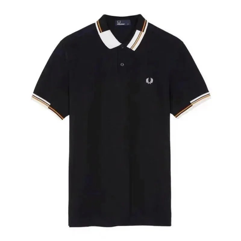 Black checkered collar