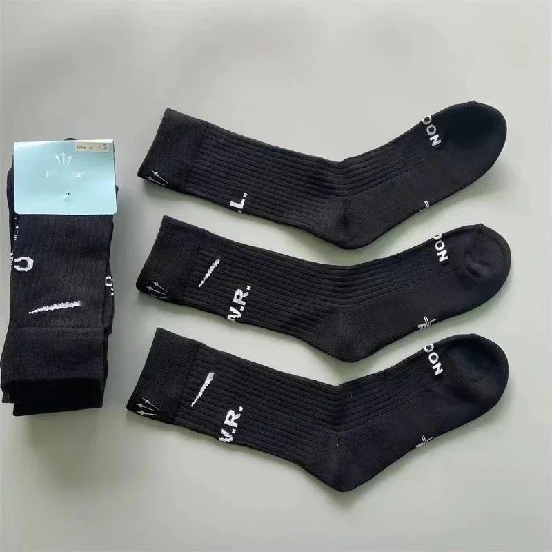 34 (black 3 pairs)
